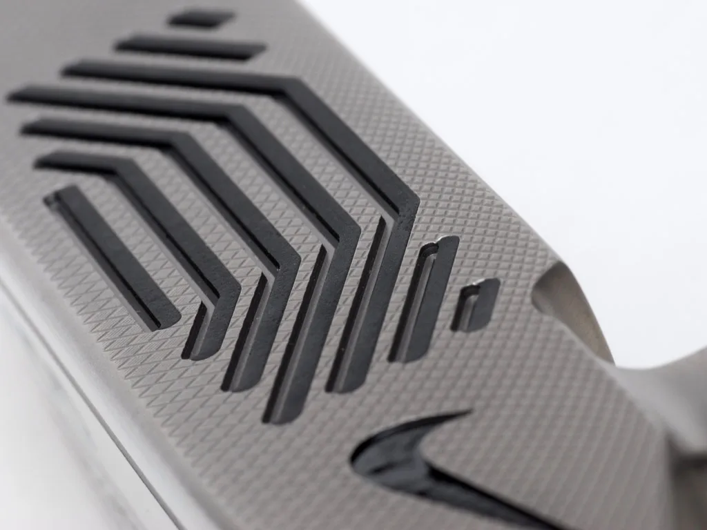 Nike Method Polymetal Groove Technology